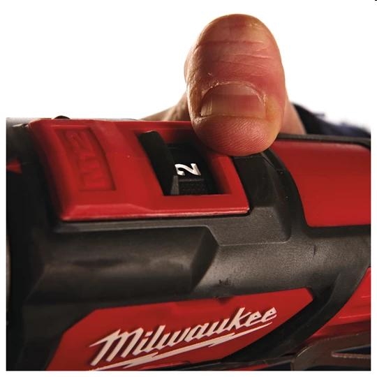 TRAPANO AVVITATORE A PERCUSSIONE M12 BPD-0 Milwaukee