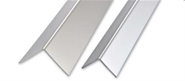 ANGOLARE ALLUMINIO BRILLANTE 20x20 ML.2